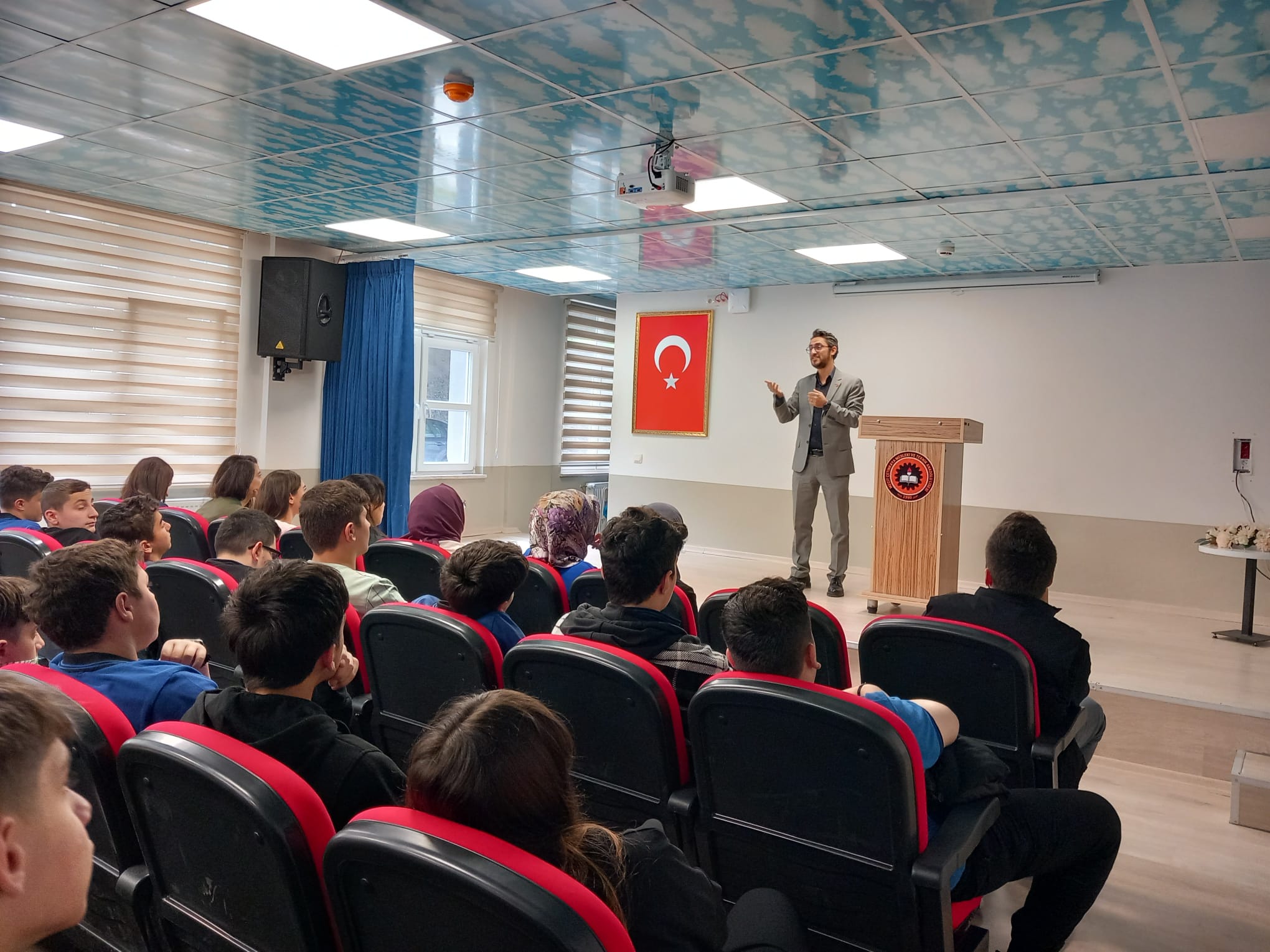 Yüksekokulumuz, Mecit Çetinkaya Mesleki ve Teknik Anadolu Lisesinde